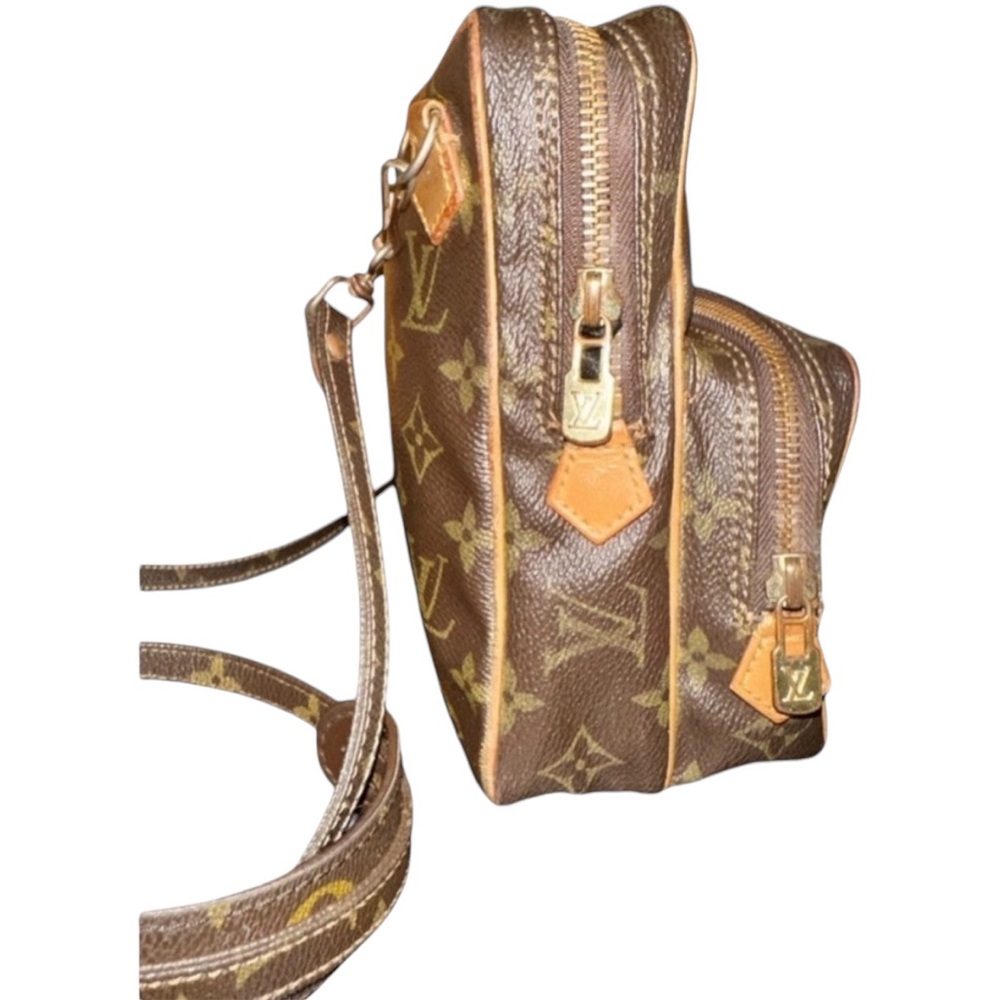 Louis Vuitton Mini Amazone Shoulder Bag - Picture 7 of 15